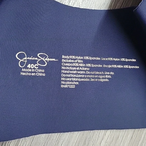 JESSICA SIMPSON BRA. - Picture 7 of 7